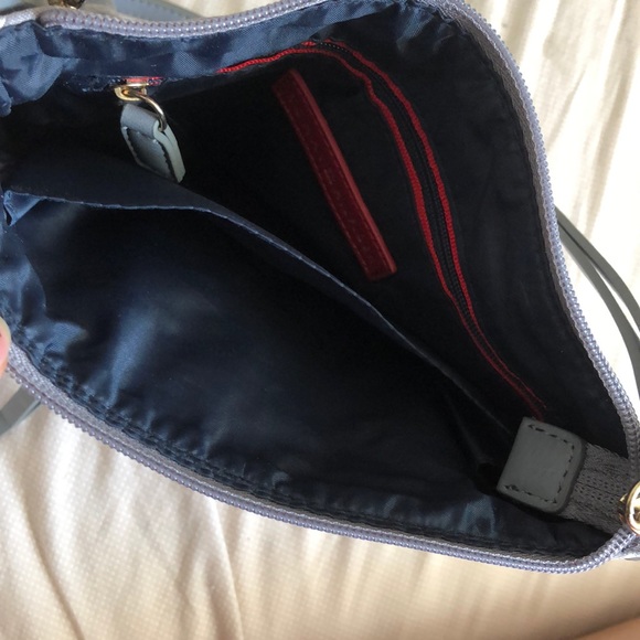 Tommy slim monogram slingbag - Picture 5 of 6